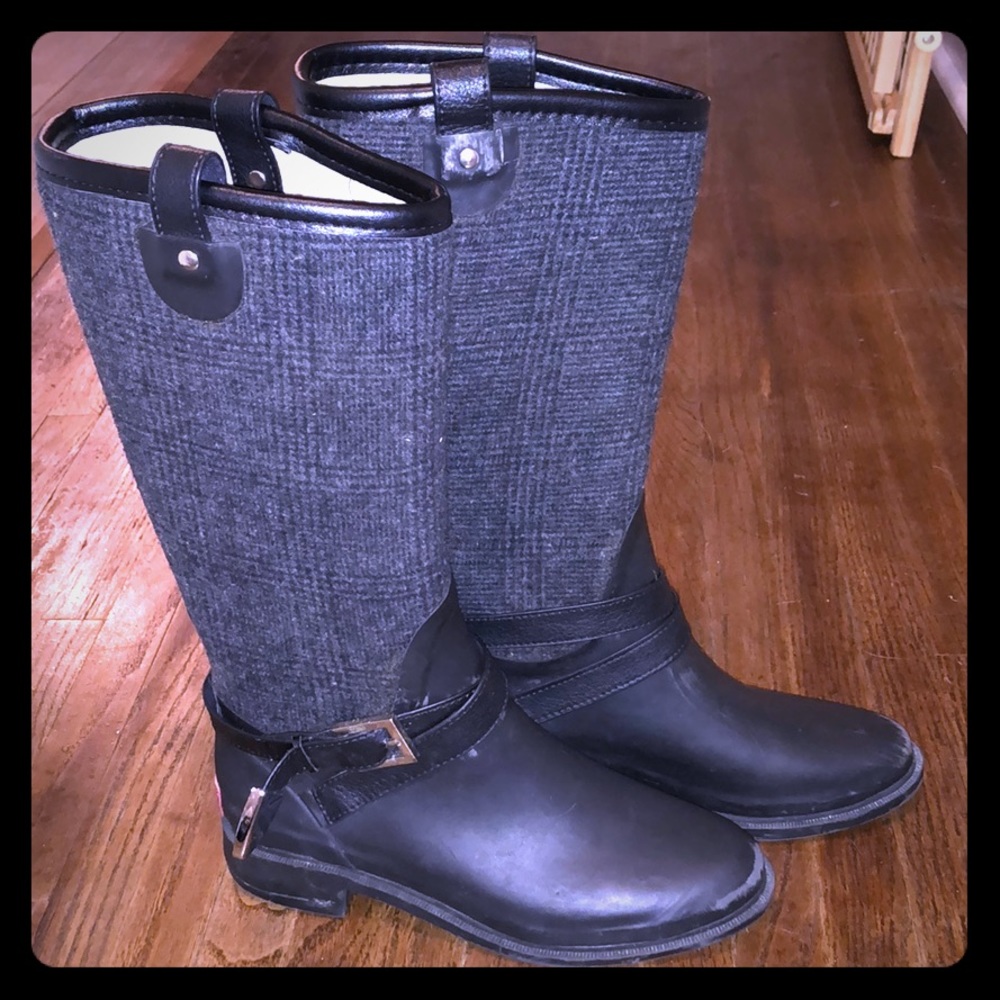 Tall black boots